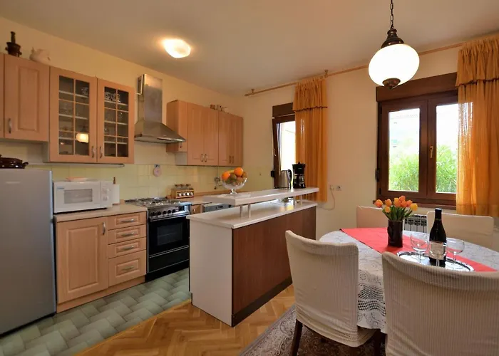 Apartman Kivi Valbandon